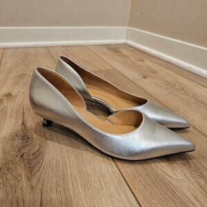 Naturalizer Gallent Silver Pointy Low Heel Pumps Size 7